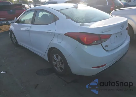 2015 Hyundai Elantra Se z USA, uszkodzony, nr VIN 5NPDH4AE5FH648201